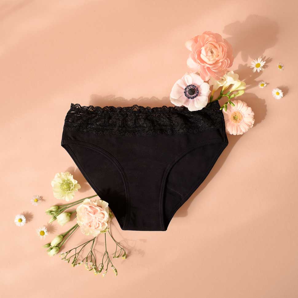 culotte menstruelle dentelle bertyne avec fleurs